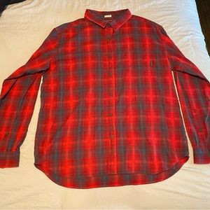Men’s Columbia long sleeve button down shirt